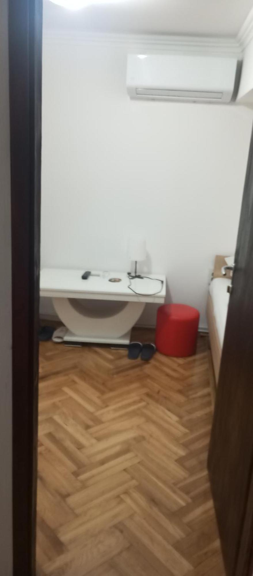 Airport Md Rooms 2 Beograd Eksteriør bilde